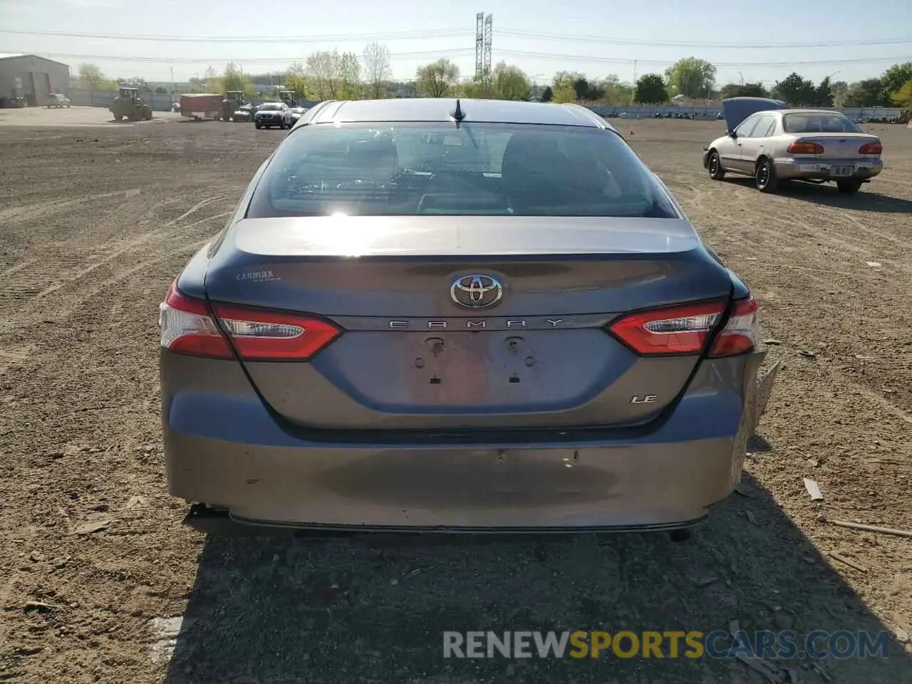 6 Photograph of a damaged car 4T1C11AK2LU997849 TOYOTA CAMRY 2020
