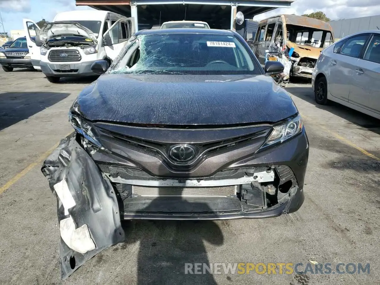 5 Photograph of a damaged car 4T1C11AK3LU317067 TOYOTA CAMRY 2020