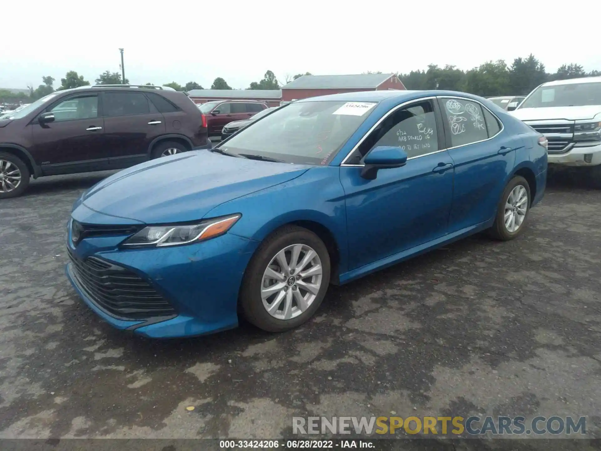 2 Photograph of a damaged car 4T1C11AK3LU328019 TOYOTA CAMRY 2020