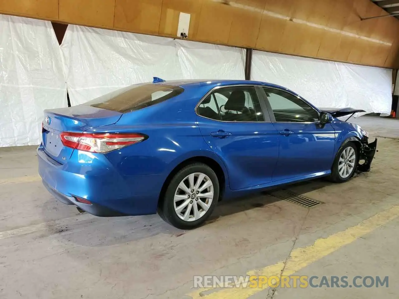 3 Photograph of a damaged car 4T1C11AK3LU329042 TOYOTA CAMRY 2020
