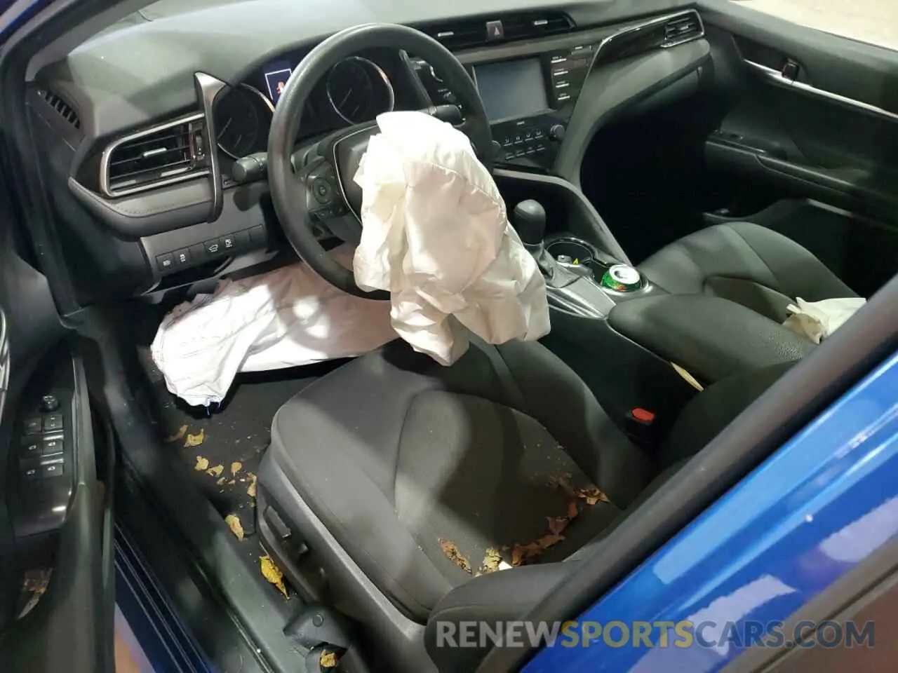 8 Photograph of a damaged car 4T1C11AK3LU329042 TOYOTA CAMRY 2020