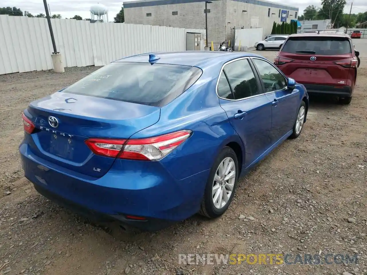 4 Photograph of a damaged car 4T1C11AK3LU336461 TOYOTA CAMRY 2020