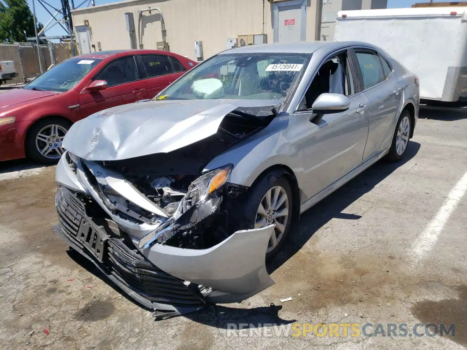 2 Photograph of a damaged car 4T1C11AK3LU340848 TOYOTA CAMRY 2020