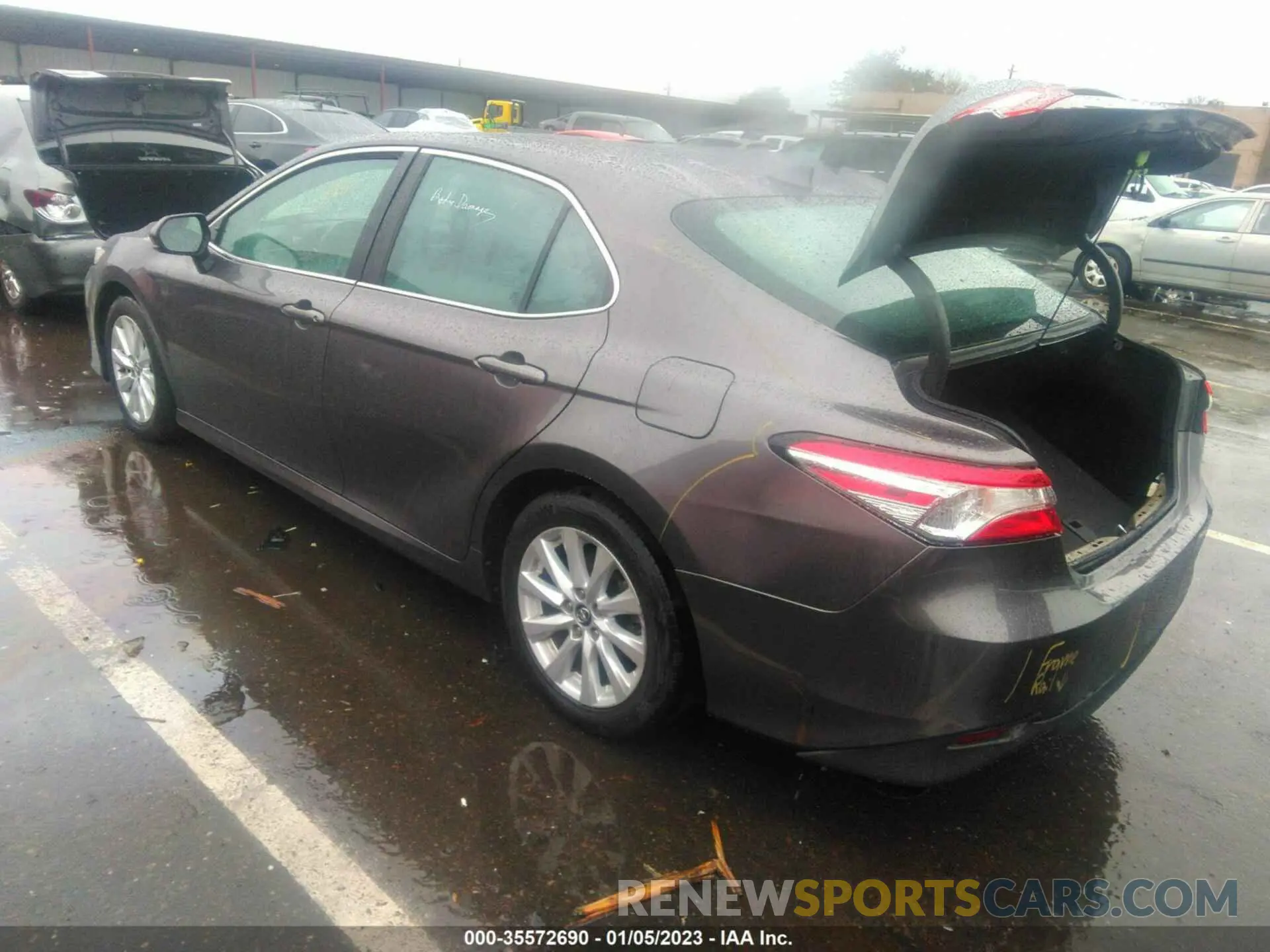 3 Photograph of a damaged car 4T1C11AK3LU344186 TOYOTA CAMRY 2020