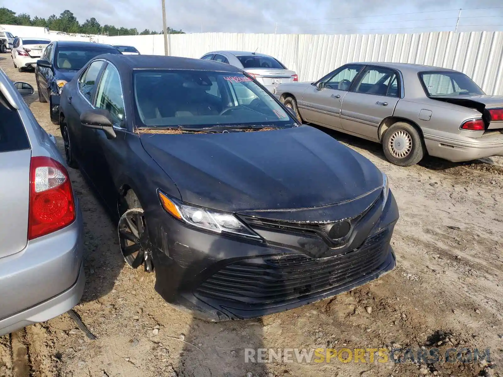 1 Photograph of a damaged car 4T1C11AK3LU359903 TOYOTA CAMRY 2020