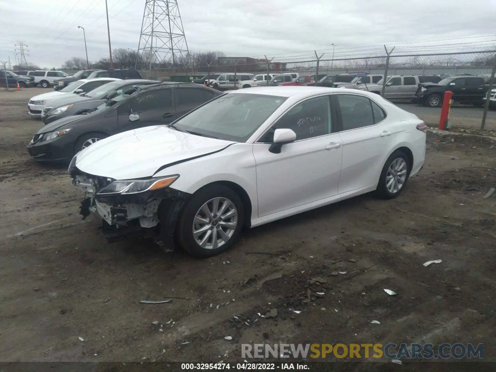 2 Photograph of a damaged car 4T1C11AK3LU360615 TOYOTA CAMRY 2020