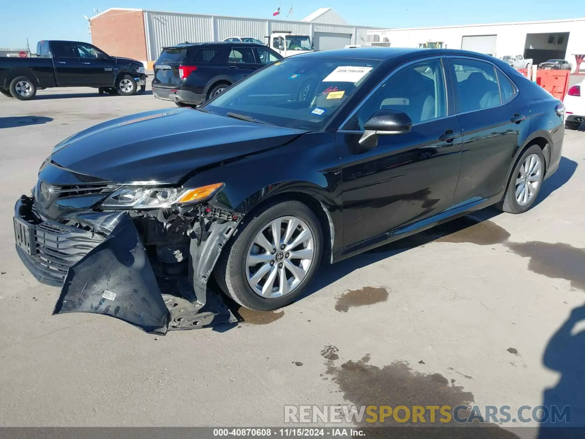 2 Photograph of a damaged car 4T1C11AK3LU364244 TOYOTA CAMRY 2020