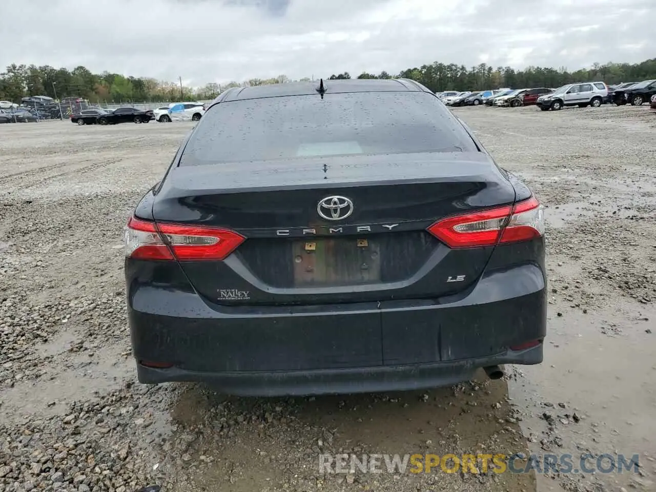6 Photograph of a damaged car 4T1C11AK3LU367497 TOYOTA CAMRY 2020