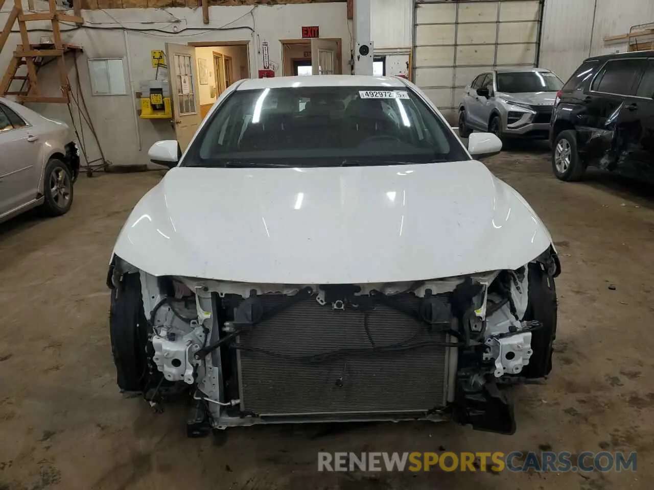 5 Photograph of a damaged car 4T1C11AK3LU368682 TOYOTA CAMRY 2020