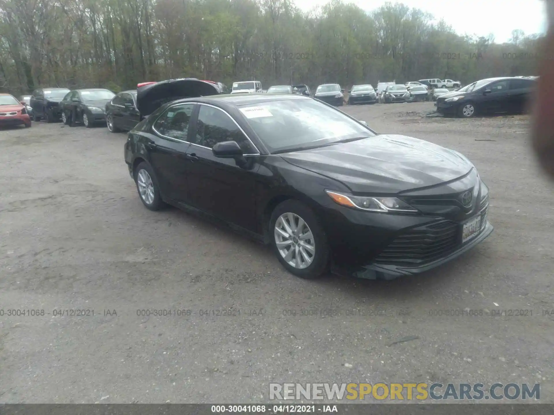 1 Photograph of a damaged car 4T1C11AK3LU377883 TOYOTA CAMRY 2020