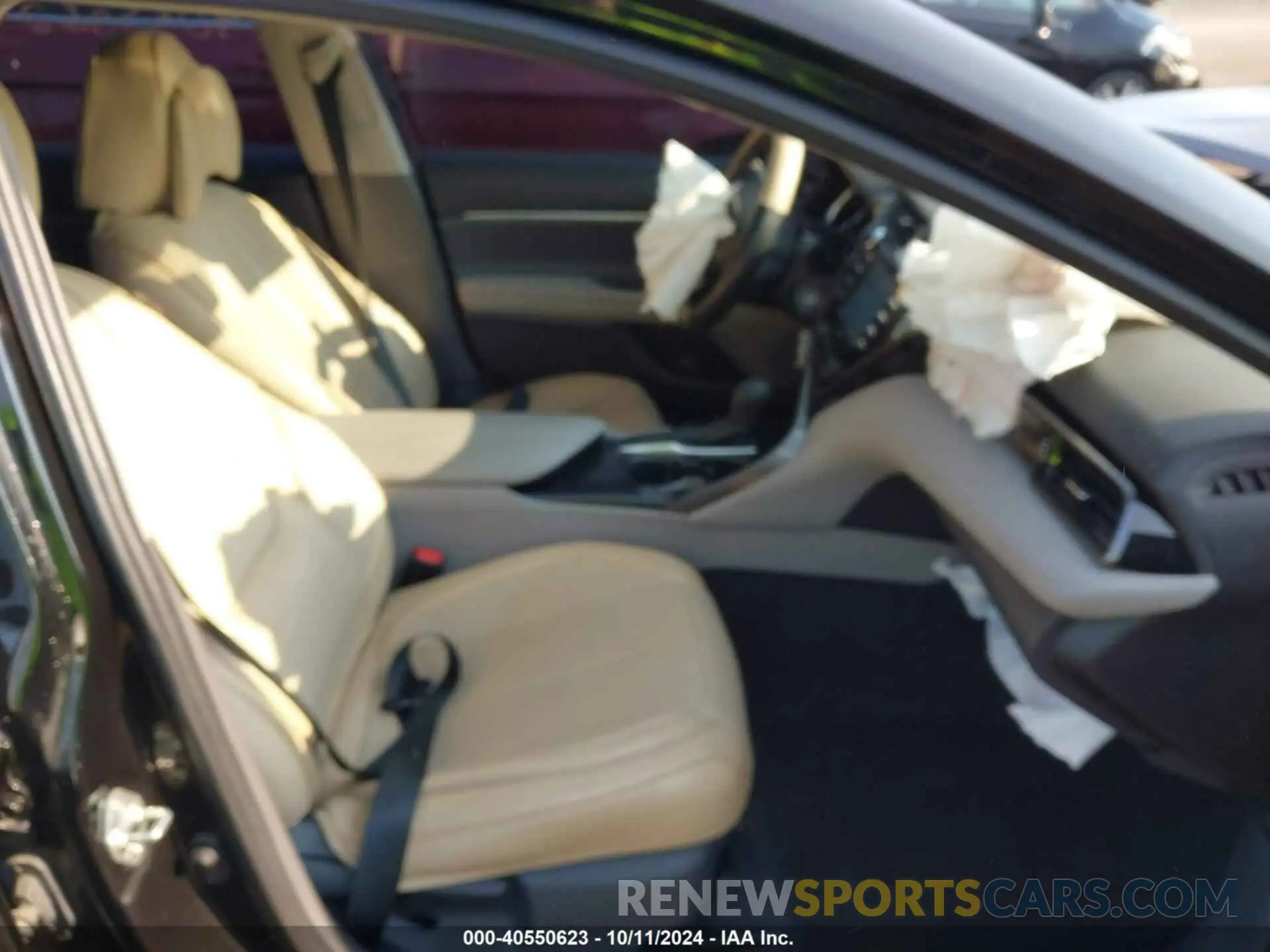 5 Photograph of a damaged car 4T1C11AK3LU393694 TOYOTA CAMRY 2020