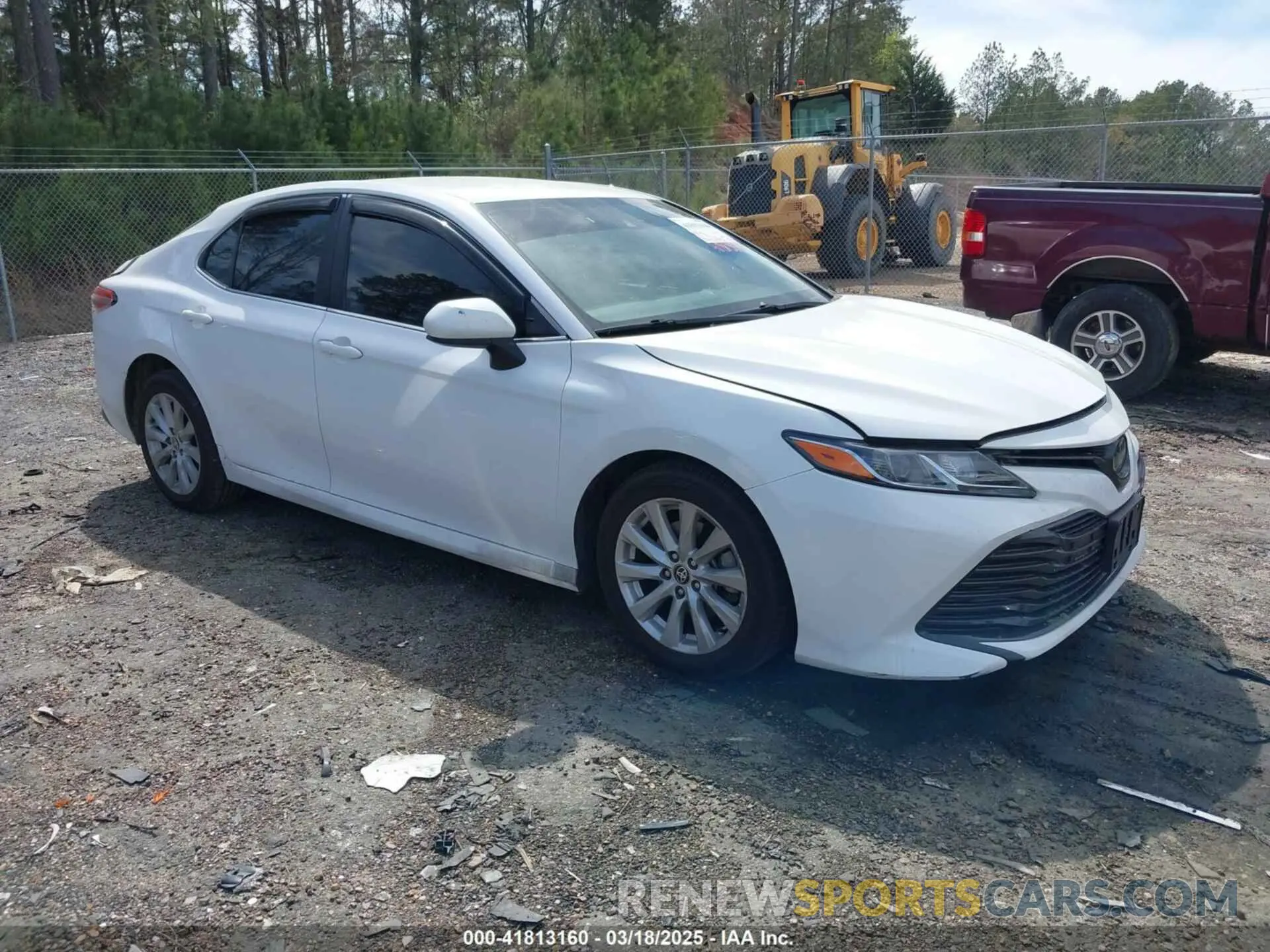 1 Photograph of a damaged car 4T1C11AK3LU508682 TOYOTA CAMRY 2020