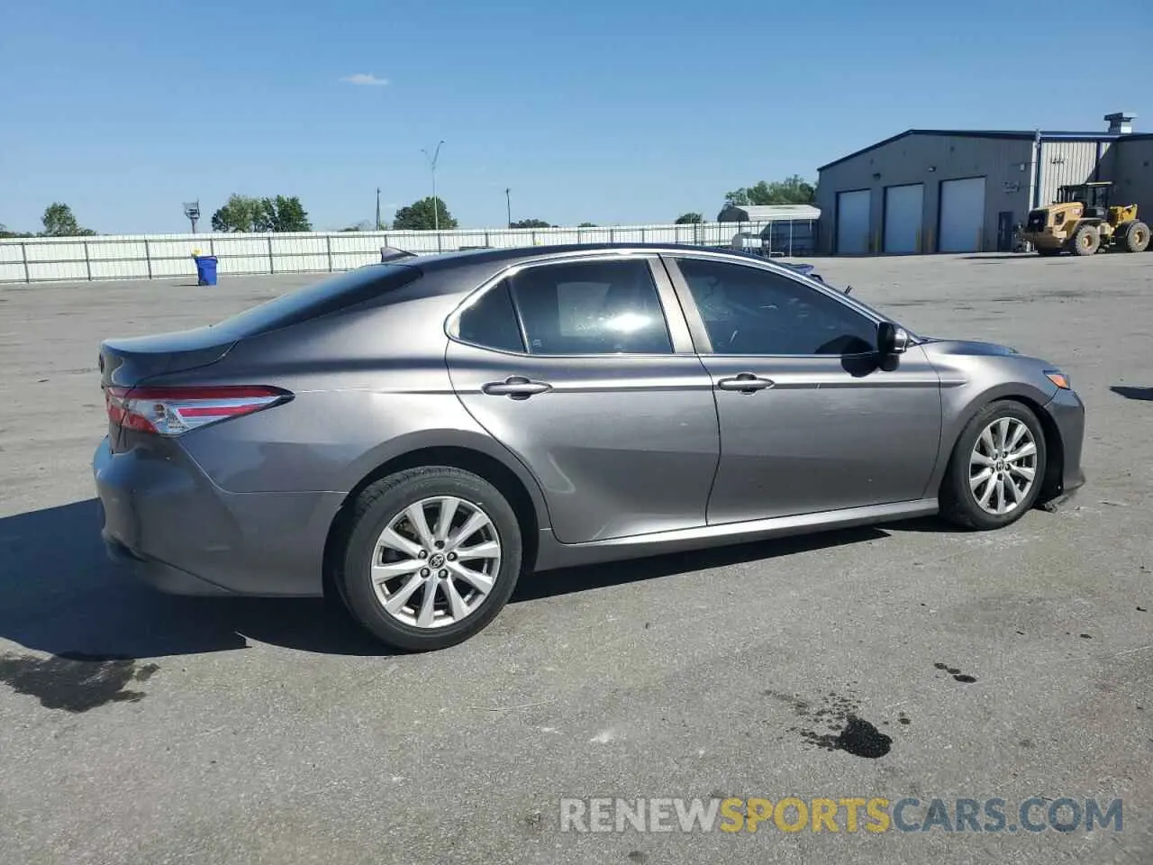 3 Photograph of a damaged car 4T1C11AK3LU509945 TOYOTA CAMRY 2020