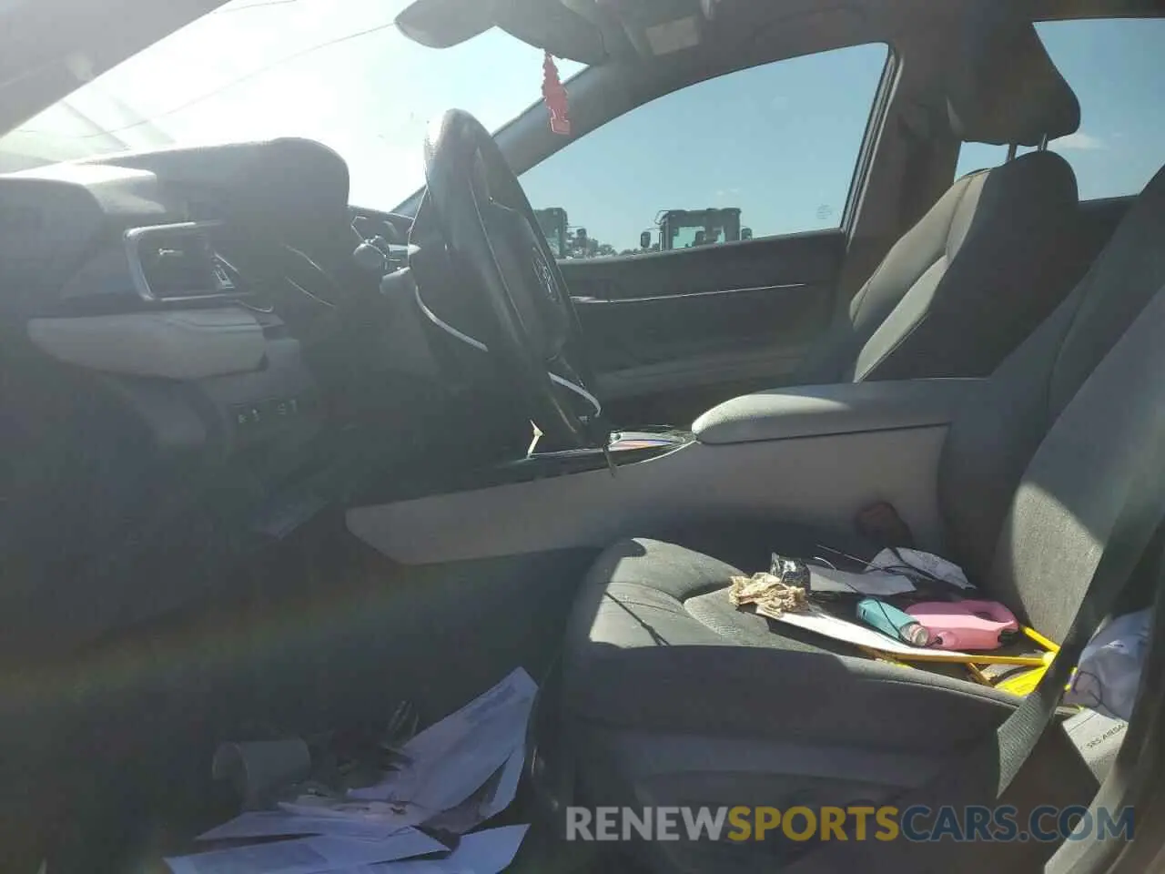 7 Photograph of a damaged car 4T1C11AK3LU509945 TOYOTA CAMRY 2020