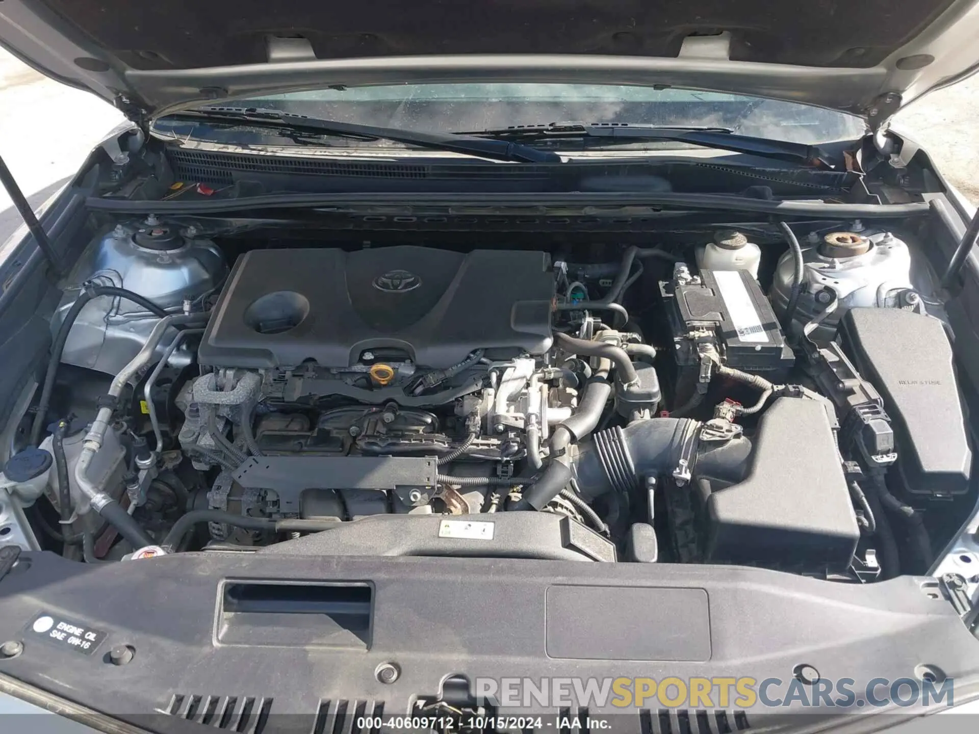 10 Photograph of a damaged car 4T1C11AK3LU857504 TOYOTA CAMRY 2020