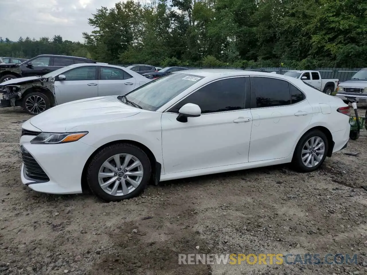 1 Photograph of a damaged car 4T1C11AK3LU869913 TOYOTA CAMRY 2020