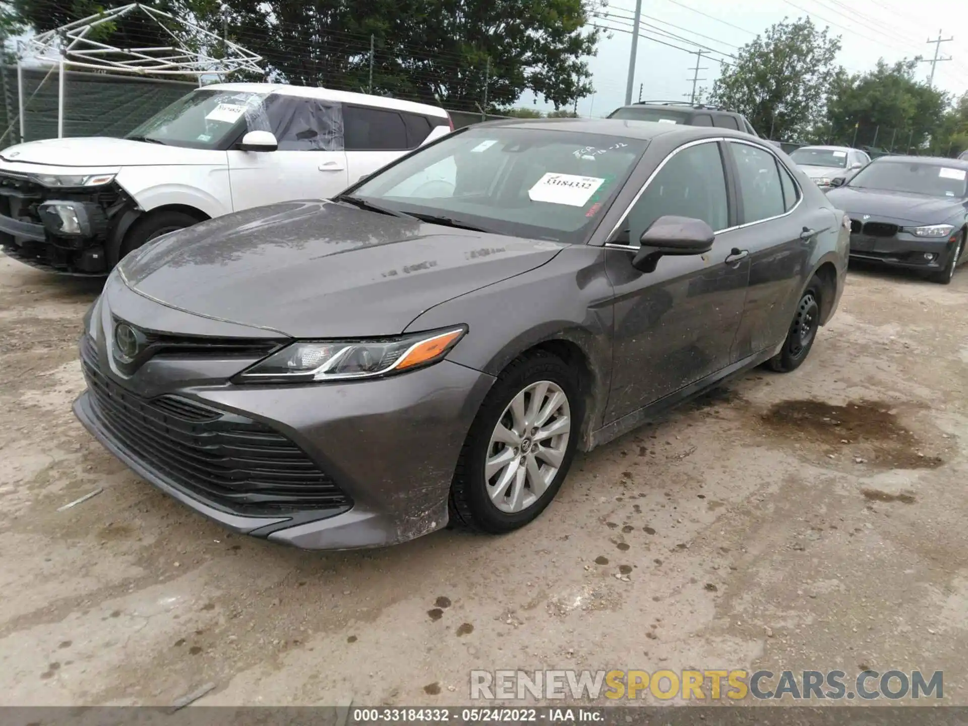 2 Photograph of a damaged car 4T1C11AK3LU871452 TOYOTA CAMRY 2020