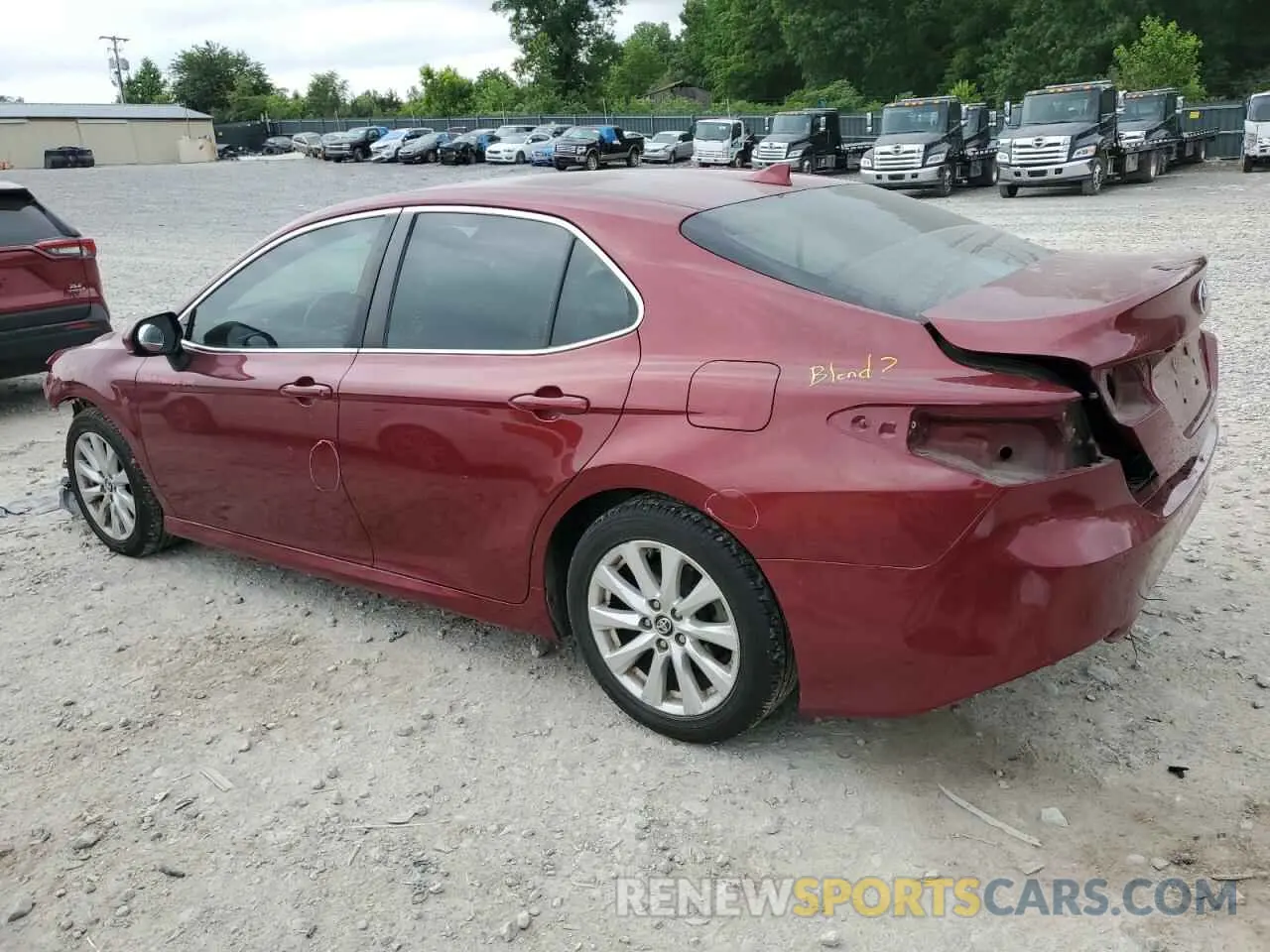 2 Photograph of a damaged car 4T1C11AK3LU871516 TOYOTA CAMRY 2020
