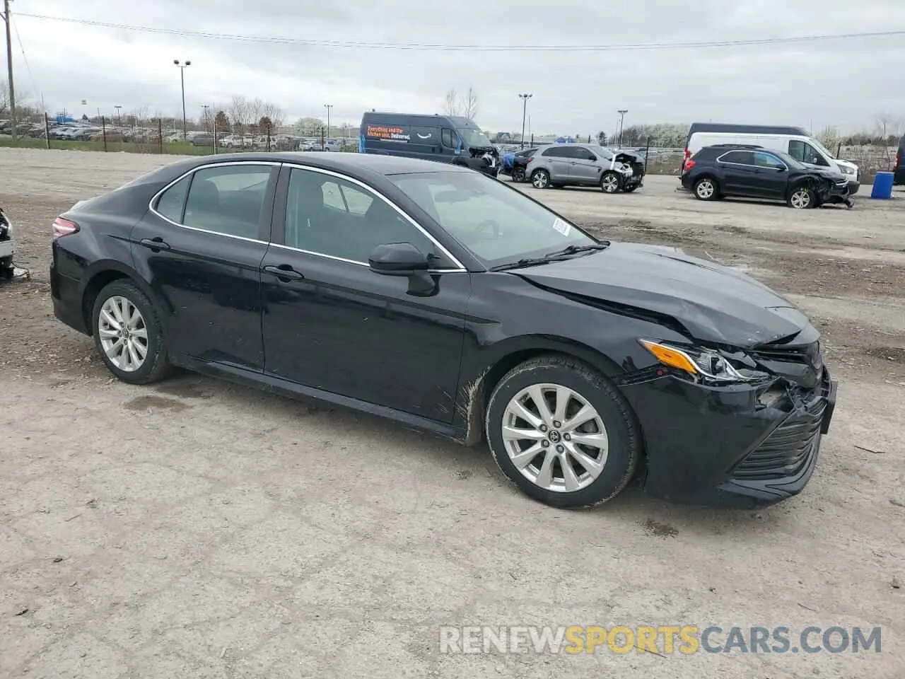 4 Photograph of a damaged car 4T1C11AK3LU888185 TOYOTA CAMRY 2020