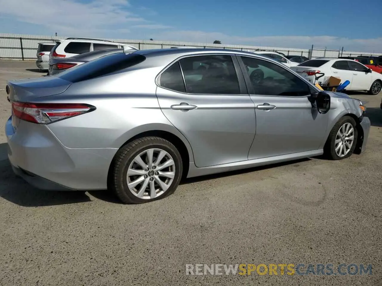 3 Photograph of a damaged car 4T1C11AK3LU888588 TOYOTA CAMRY 2020