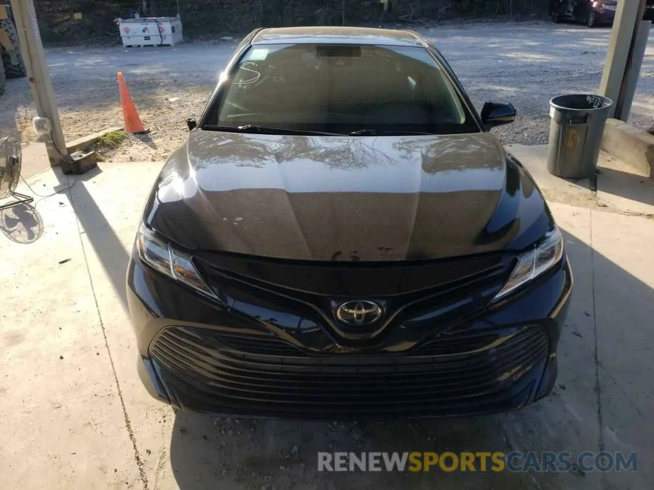 5 Photograph of a damaged car 4T1C11AK3LU890454 TOYOTA CAMRY 2020