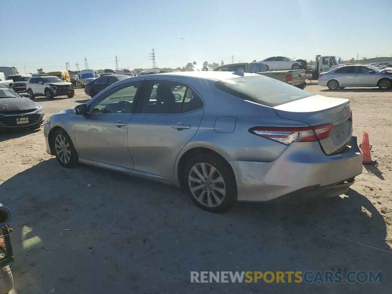 2 Photograph of a damaged car 4T1C11AK3LU895153 TOYOTA CAMRY 2020