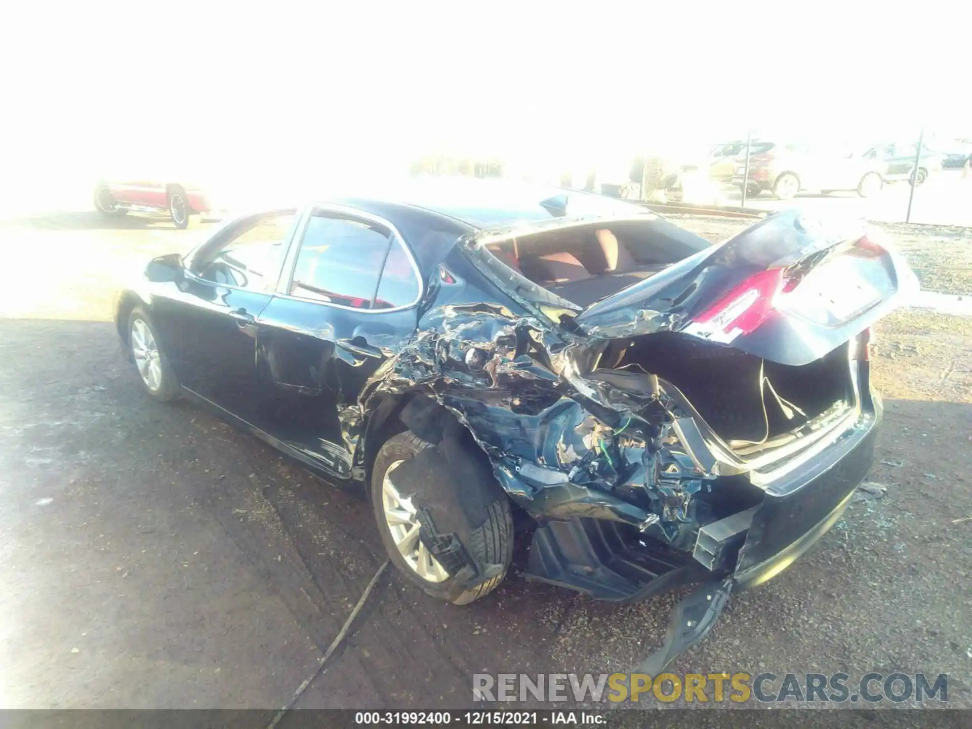 6 Photograph of a damaged car 4T1C11AK3LU913750 TOYOTA CAMRY 2020