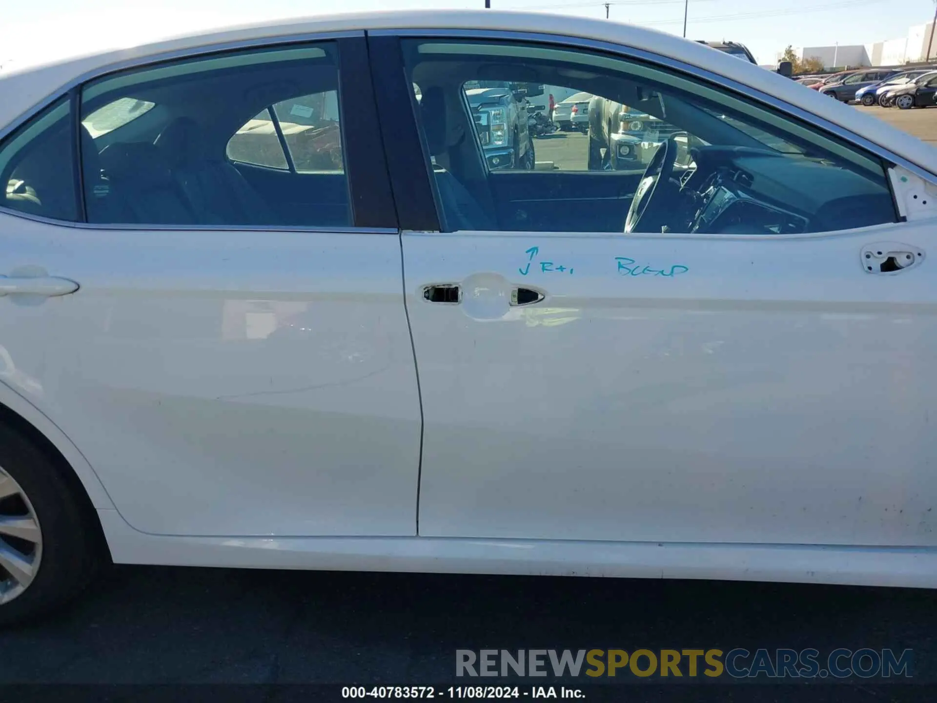 13 Photograph of a damaged car 4T1C11AK3LU916650 TOYOTA CAMRY 2020
