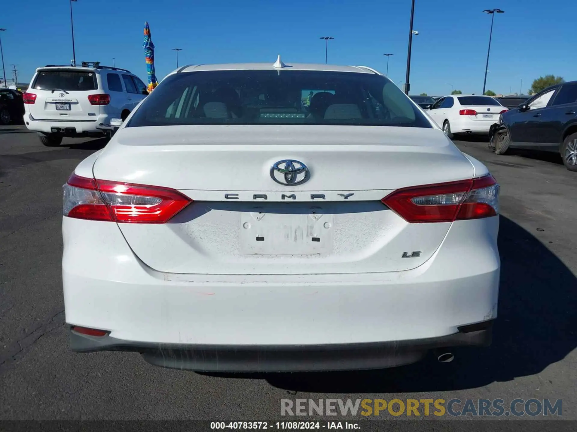 16 Photograph of a damaged car 4T1C11AK3LU916650 TOYOTA CAMRY 2020