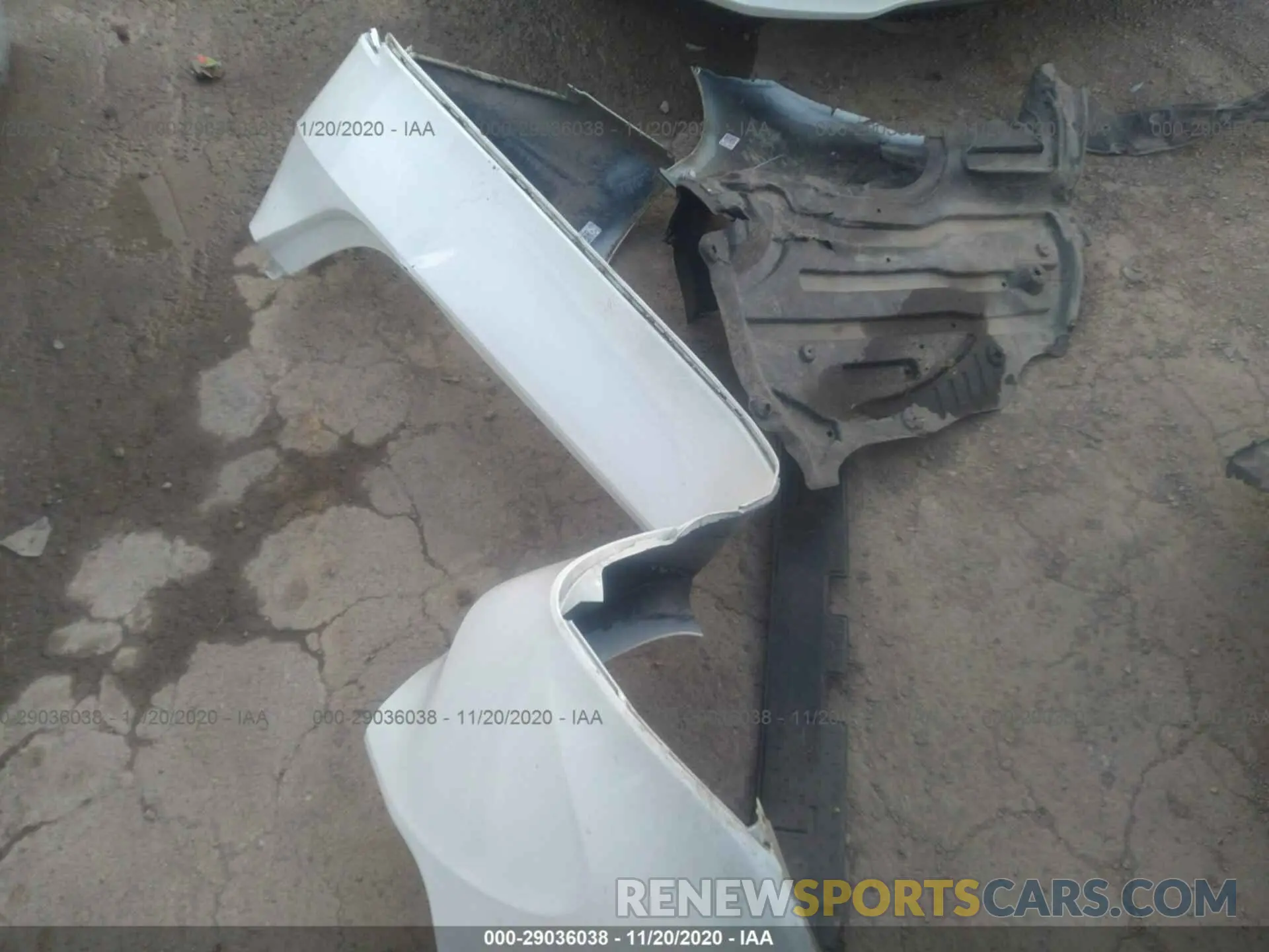 12 Photograph of a damaged car 4T1C11AK3LU928409 TOYOTA CAMRY 2020
