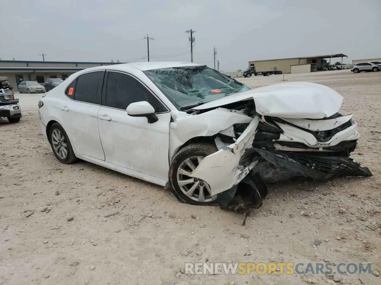 4 Photograph of a damaged car 4T1C11AK3LU929043 TOYOTA CAMRY 2020