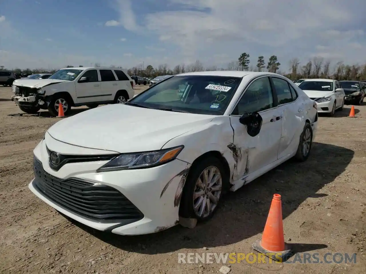 2 Photograph of a damaged car 4T1C11AK3LU929253 TOYOTA CAMRY 2020