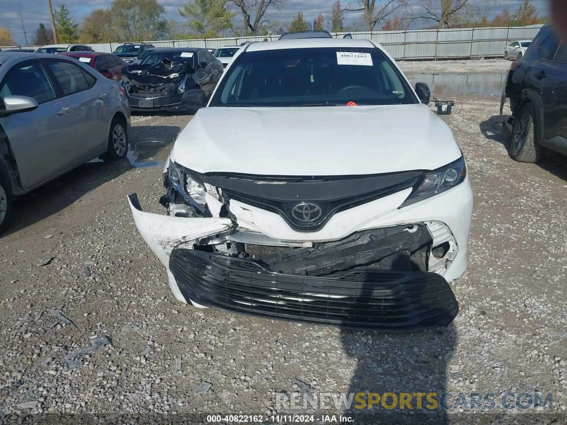 12 Photograph of a damaged car 4T1C11AK3LU940849 TOYOTA CAMRY 2020