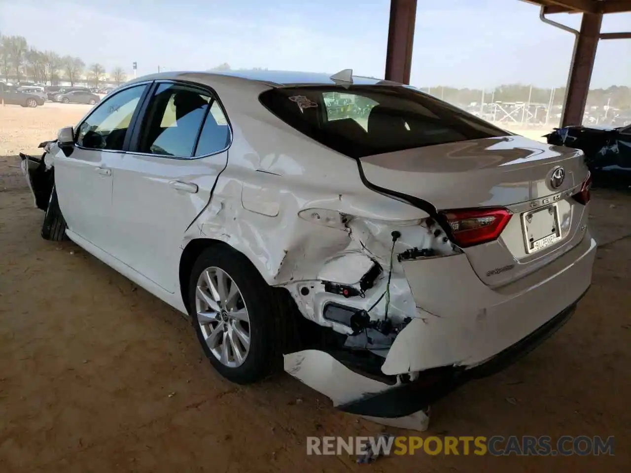 3 Photograph of a damaged car 4T1C11AK3LU973463 TOYOTA CAMRY 2020