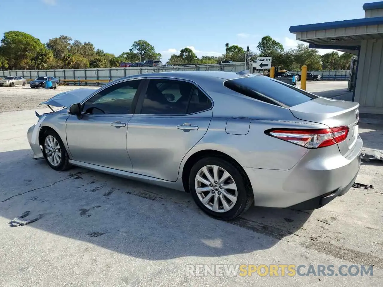 2 Photograph of a damaged car 4T1C11AK3LU984267 TOYOTA CAMRY 2020