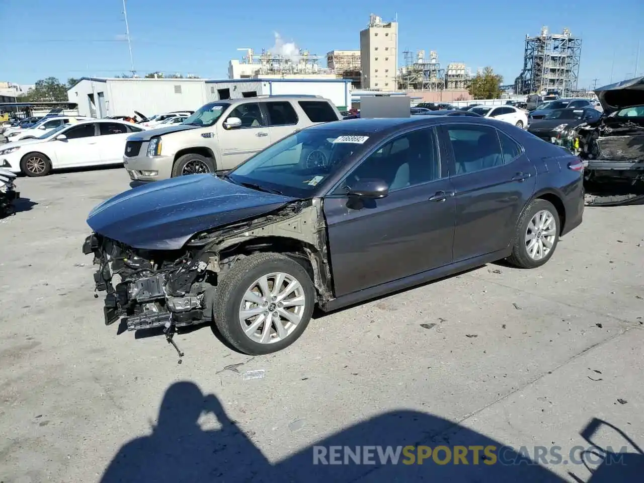 1 Photograph of a damaged car 4T1C11AK3LU986780 TOYOTA CAMRY 2020