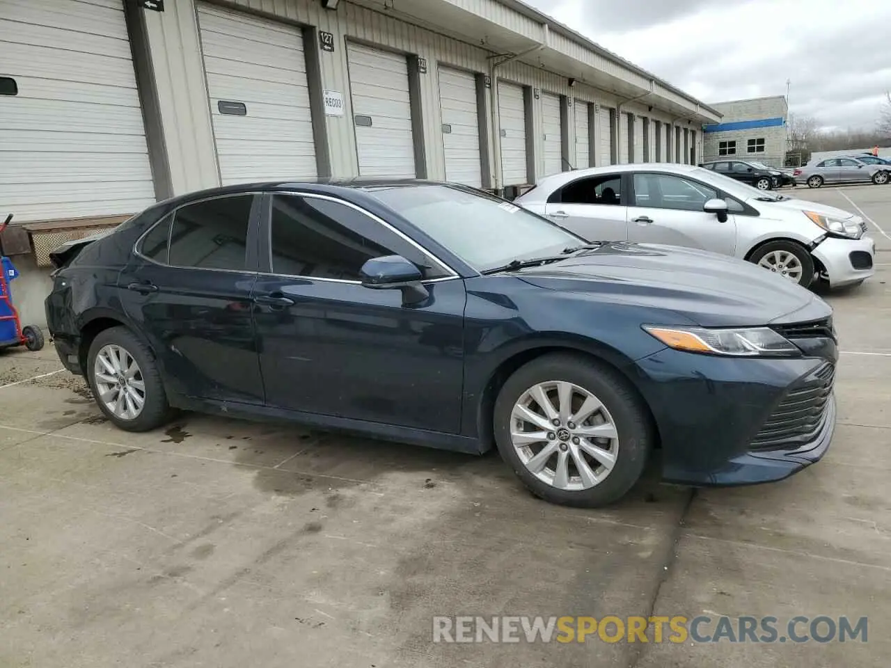 4 Photograph of a damaged car 4T1C11AK3LU990196 TOYOTA CAMRY 2020