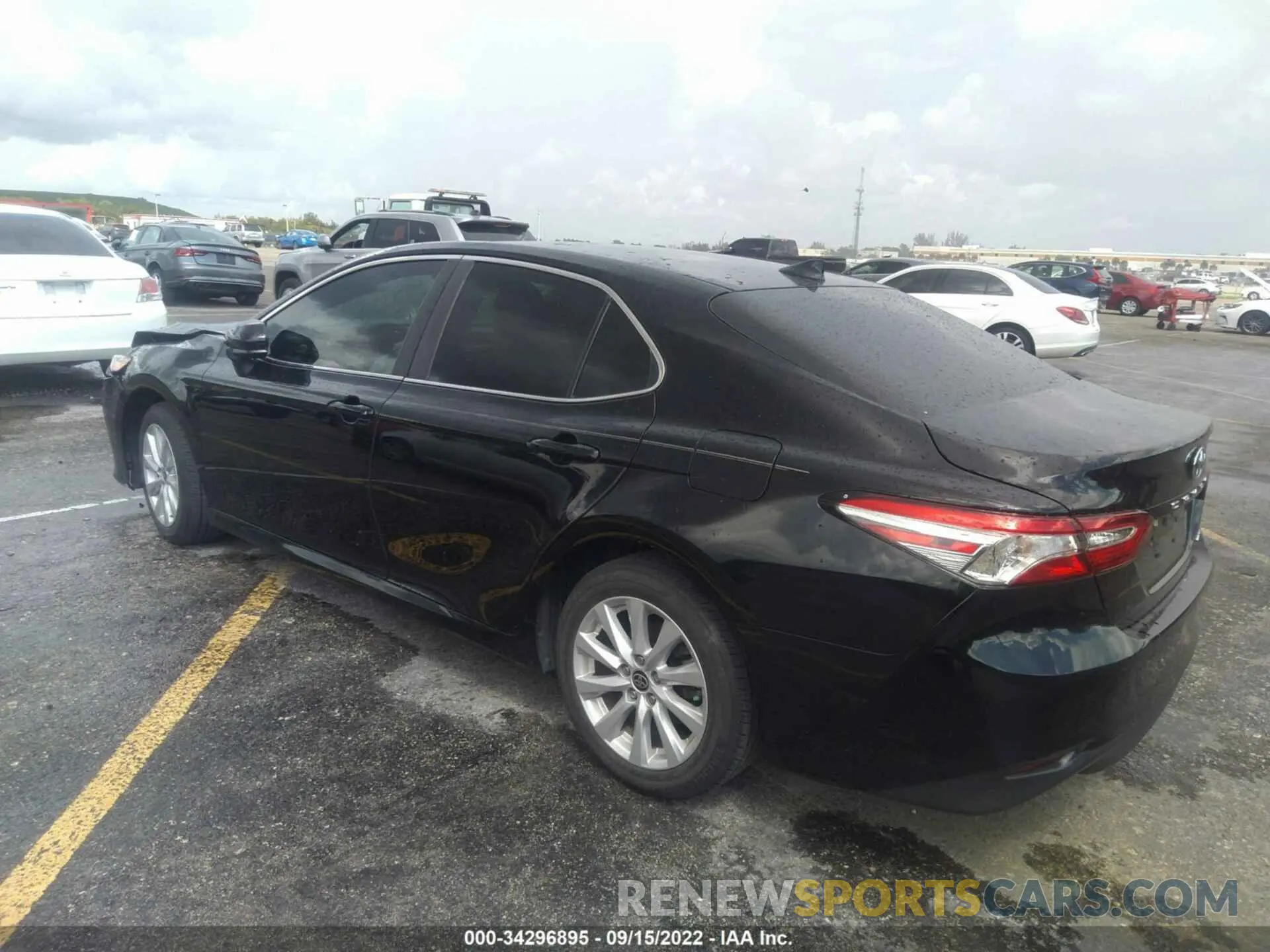 3 Photograph of a damaged car 4T1C11AK3LU994412 TOYOTA CAMRY 2020