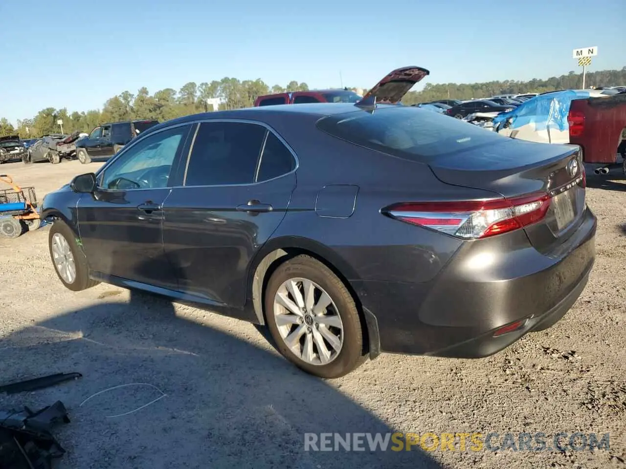 2 Photograph of a damaged car 4T1C11AK3LU995284 TOYOTA CAMRY 2020