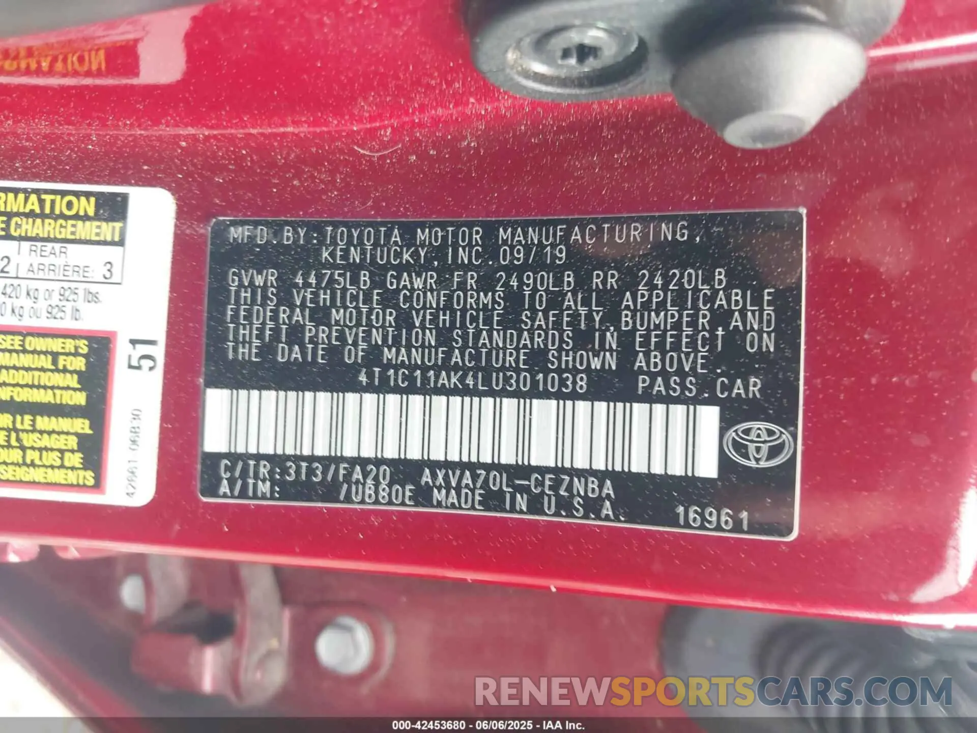 9 Photograph of a damaged car 4T1C11AK4LU301038 TOYOTA CAMRY 2020