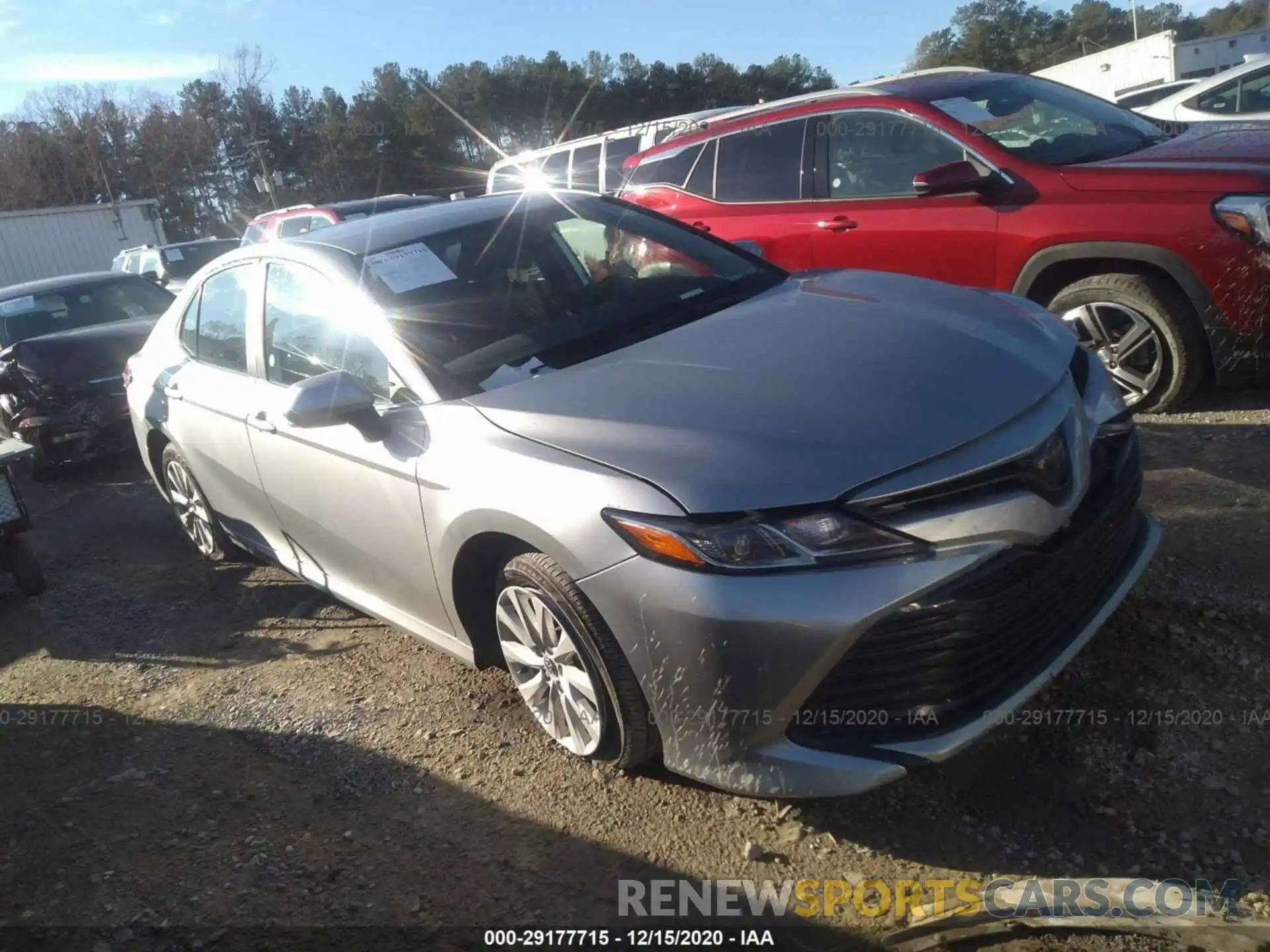 1 Photograph of a damaged car 4T1C11AK4LU305607 TOYOTA CAMRY 2020