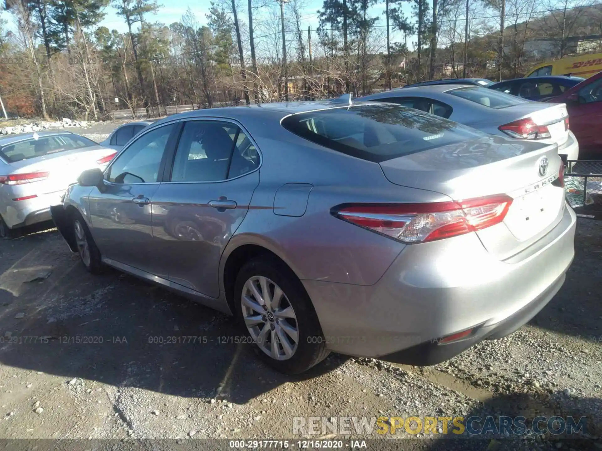 3 Photograph of a damaged car 4T1C11AK4LU305607 TOYOTA CAMRY 2020