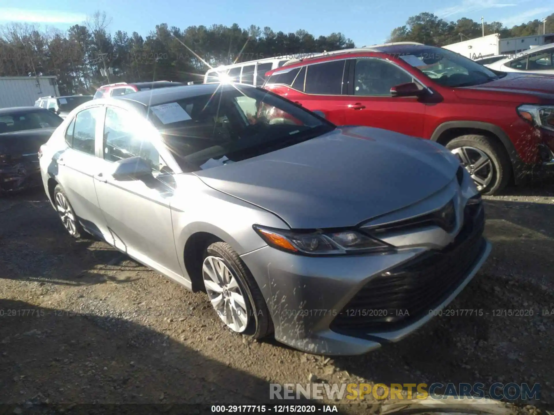 6 Photograph of a damaged car 4T1C11AK4LU305607 TOYOTA CAMRY 2020