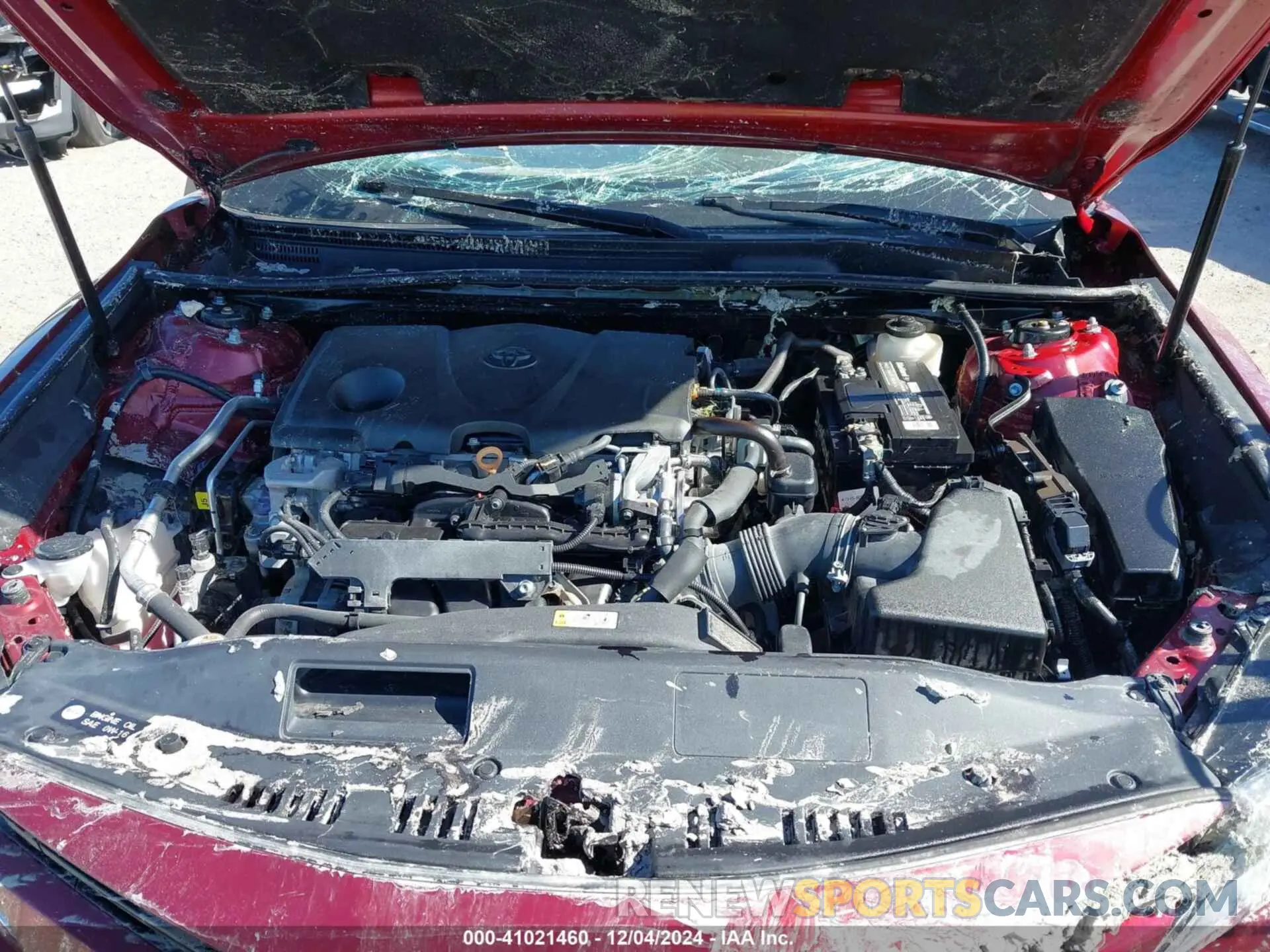 10 Photograph of a damaged car 4T1C11AK4LU321631 TOYOTA CAMRY 2020