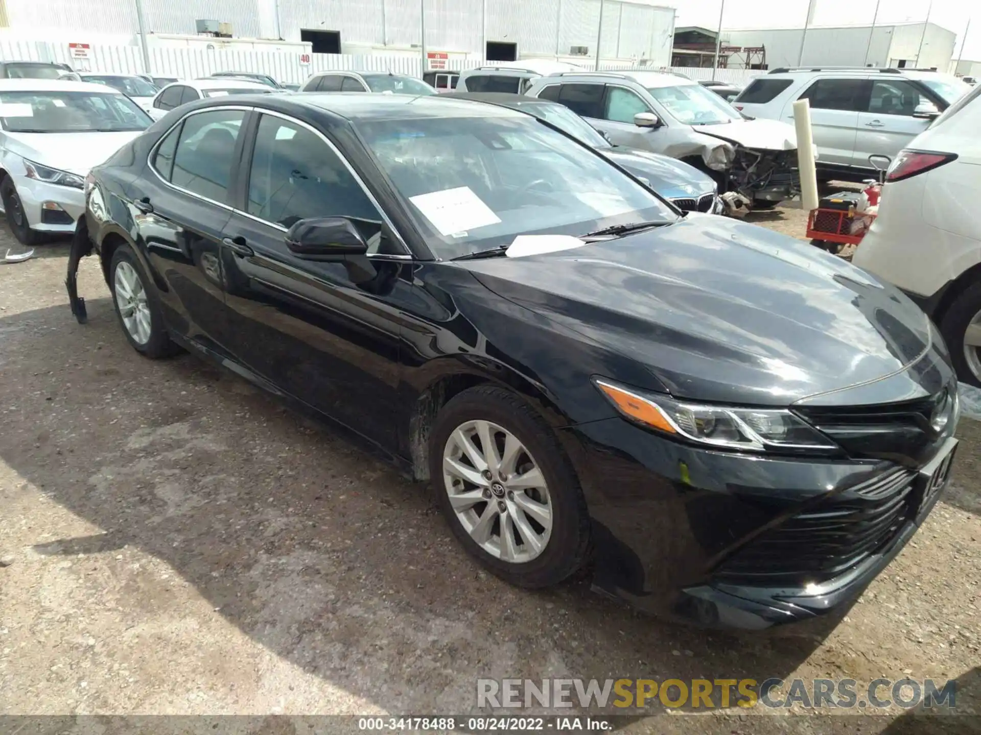 1 Photograph of a damaged car 4T1C11AK4LU329874 TOYOTA CAMRY 2020