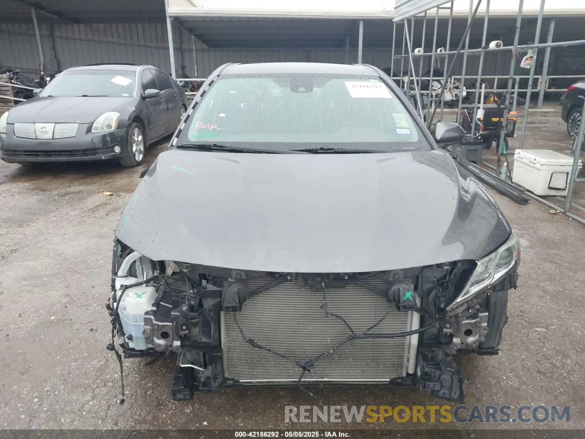 12 Photograph of a damaged car 4T1C11AK4LU331558 TOYOTA CAMRY 2020
