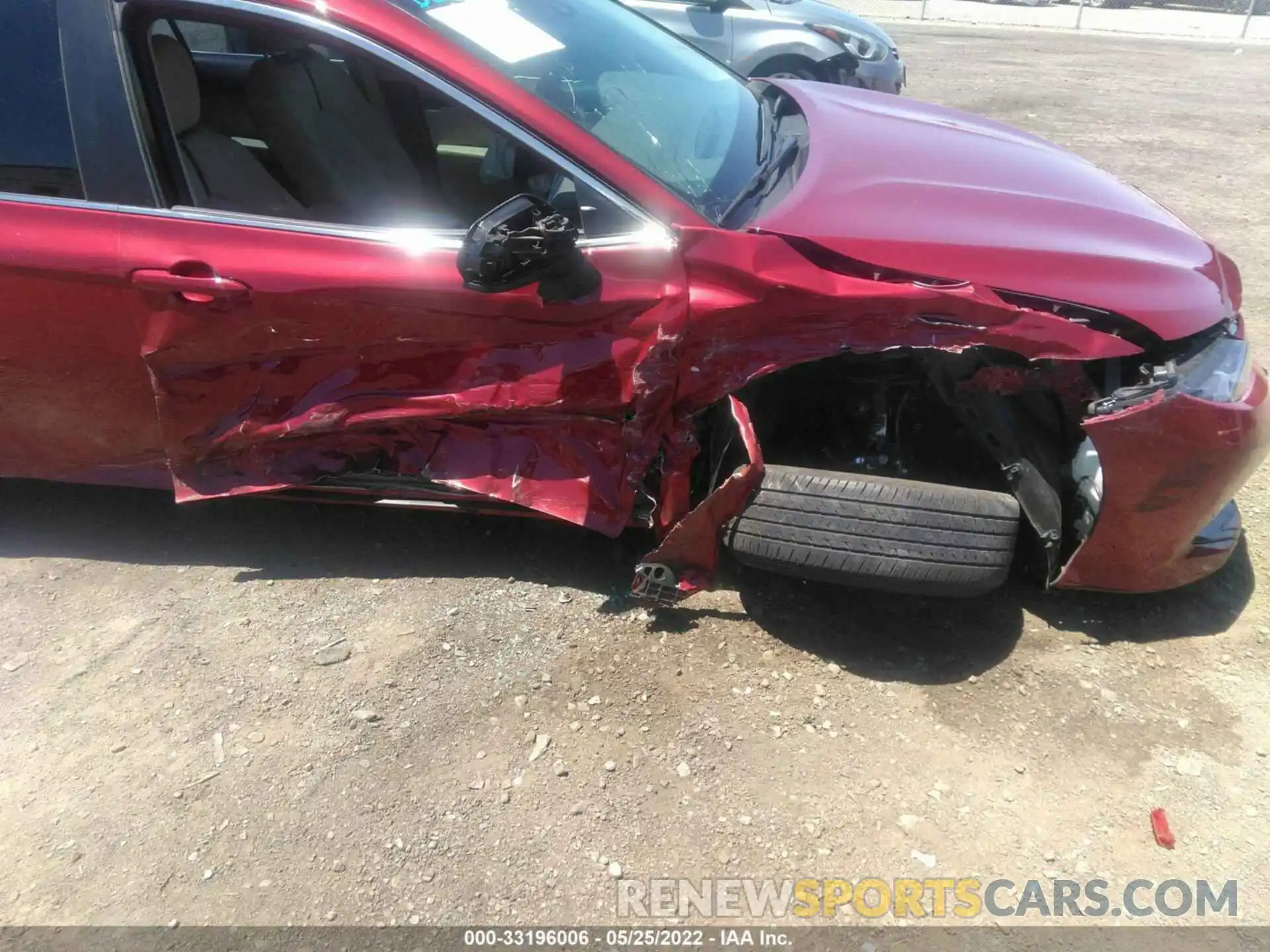 6 Photograph of a damaged car 4T1C11AK4LU332290 TOYOTA CAMRY 2020