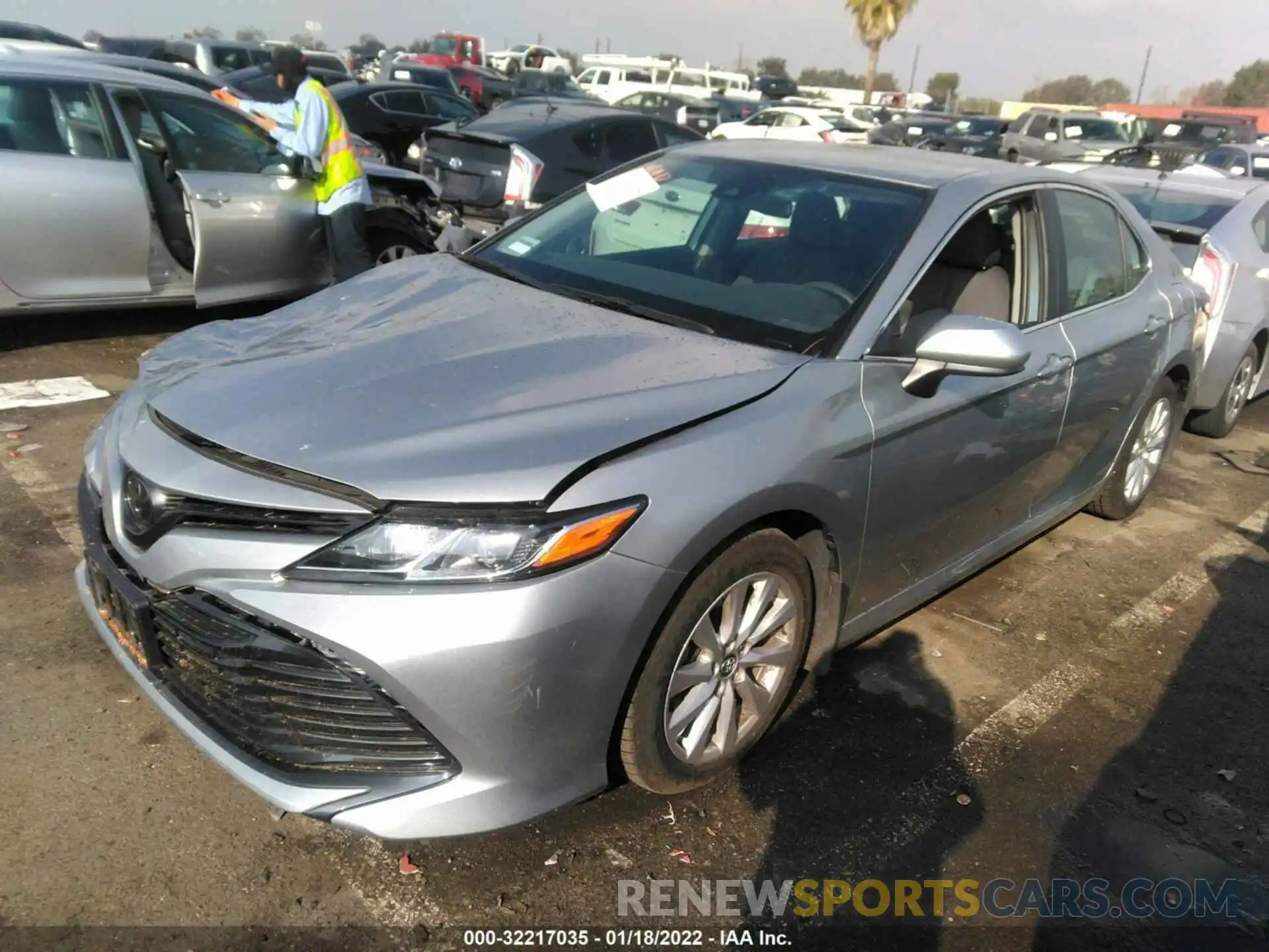 2 Photograph of a damaged car 4T1C11AK4LU341460 TOYOTA CAMRY 2020