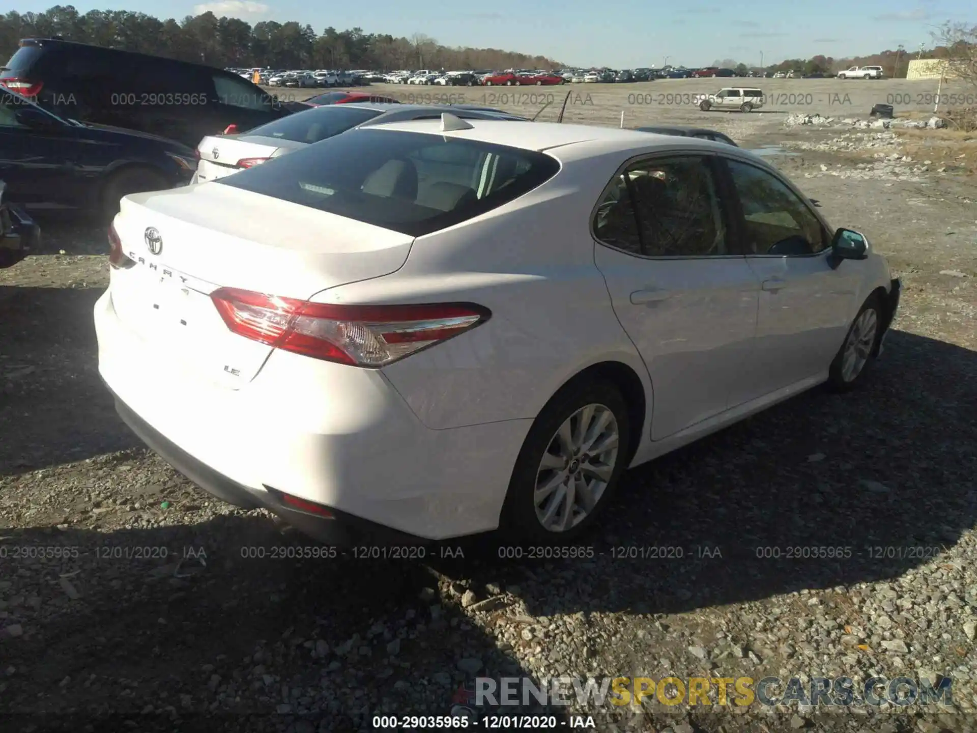 4 Photograph of a damaged car 4T1C11AK4LU359473 TOYOTA CAMRY 2020