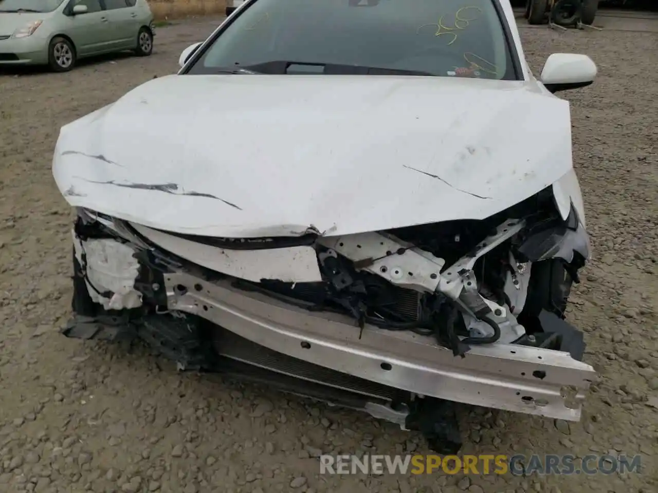 9 Photograph of a damaged car 4T1C11AK4LU363488 TOYOTA CAMRY 2020